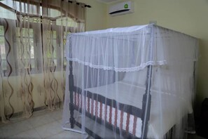 2 bedrooms, desk, free WiFi - Villa Ana (Seeduwa - Katunayake)