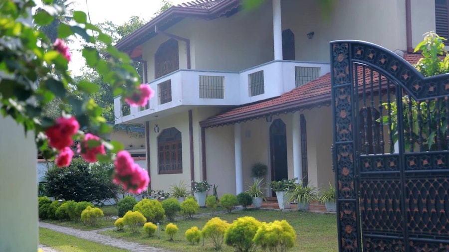Villa Ana