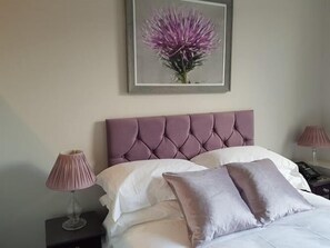 Habitació doble Deluxe, 1 llit doble, no fumadors (Rose) | Llençols de cotó egipci i roba de llit d'alta qualitat 