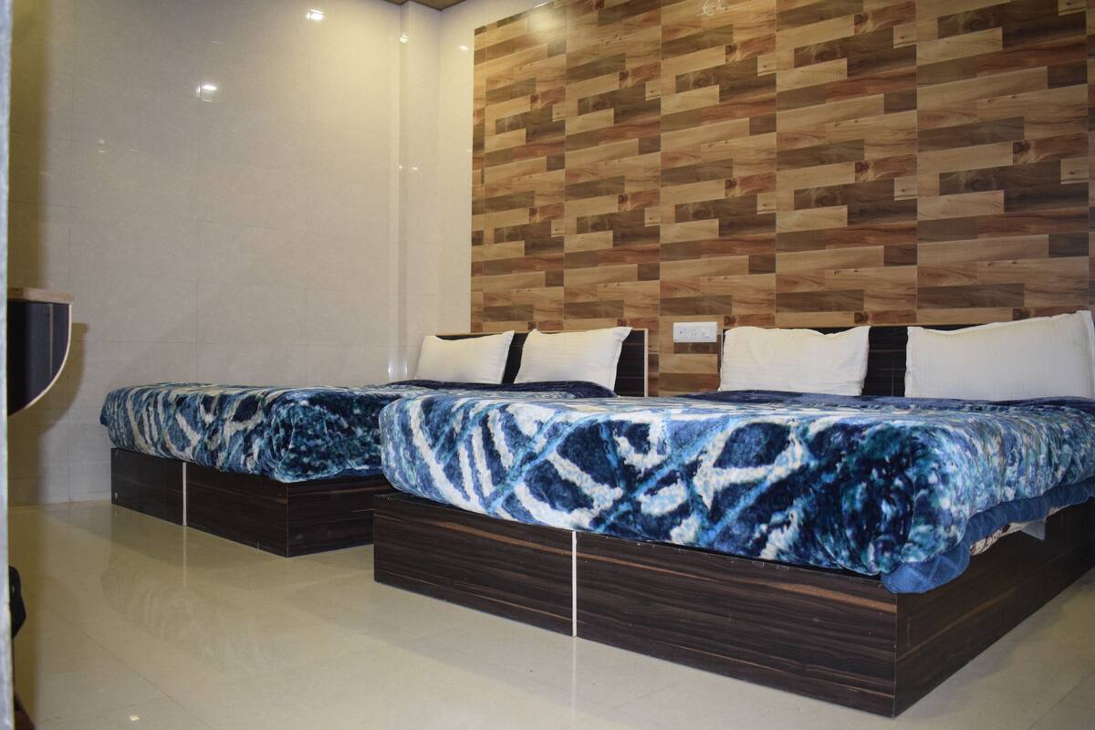 Suite familiar | 2 dormitorios, ropa de cama de alta calidad, edredones de plumas