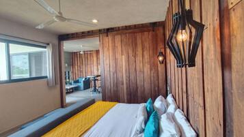 Ameublement personnalisé, rideaux occultants, Wi-Fi gratuit