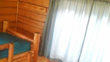 Deluxe Cabin, Multiple Beds, Non Smoking | Free WiFi, wheelchair access