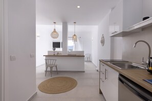 Deluxe Studio | Private kitchen | Fridge, espresso maker, electric kettle - Kouros Village (Antiparos)