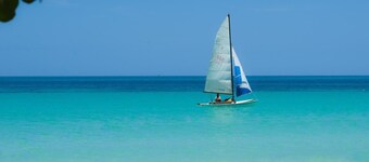 Secret Cabins at Firefly Beach
