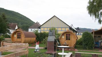 Mặt tiền nơi lưu trú