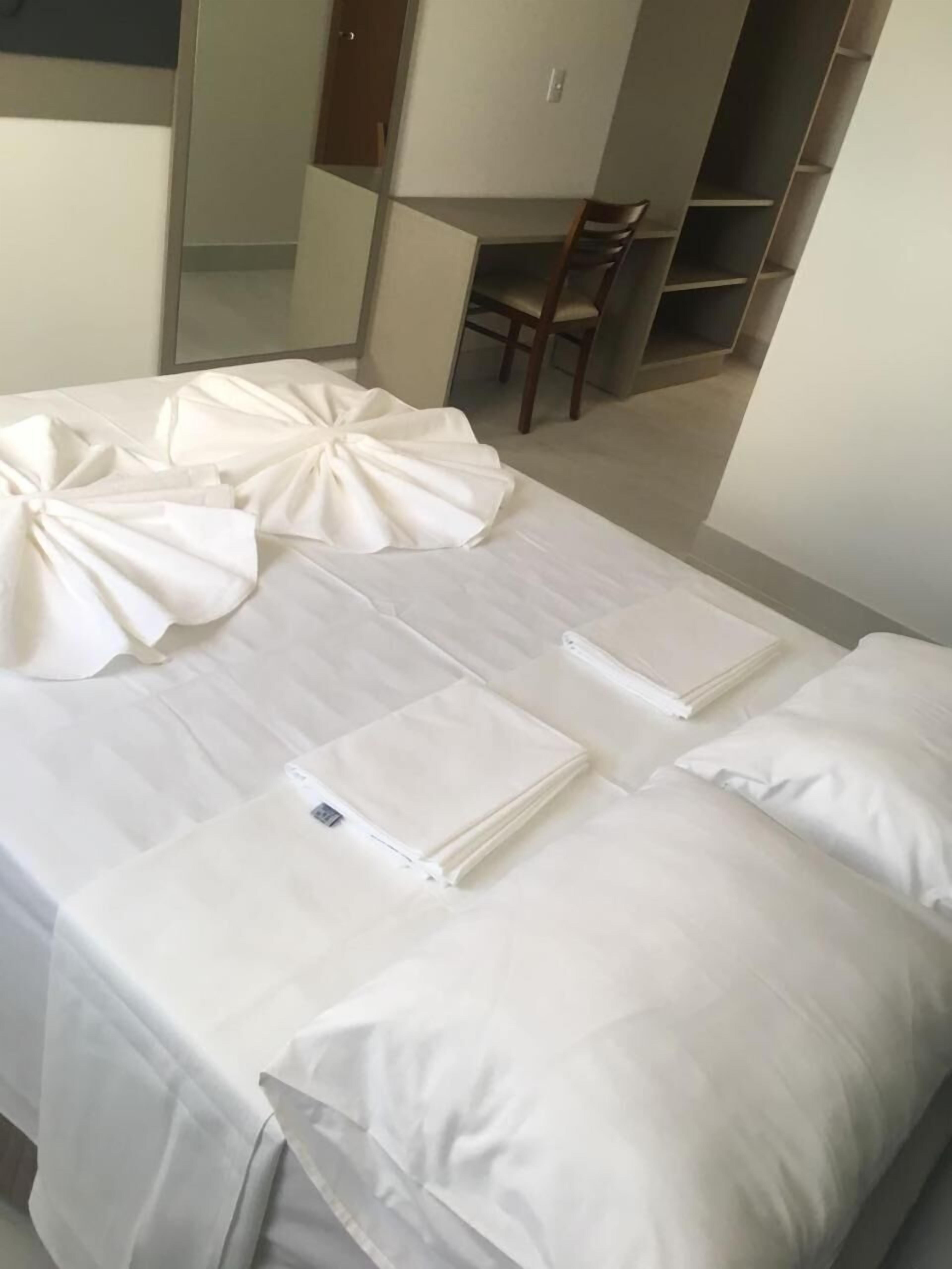 standard double or twin room | minibar, individually furnished, desk, blackout curtains