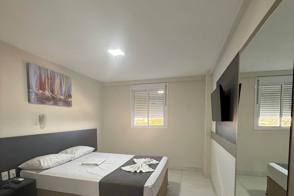Standard Double or Twin Room | Minibar, individually furnished, desk, blackout drapes