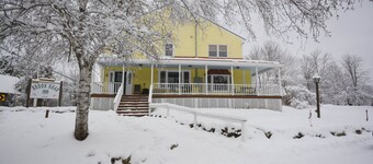 Brook Road Inn