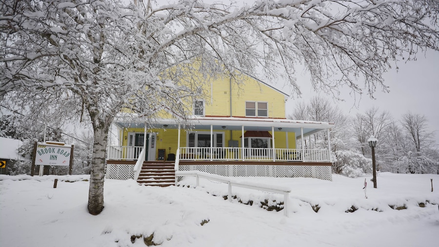 Brook Road Inn