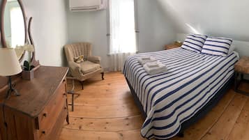 Family Room, Multiple Beds