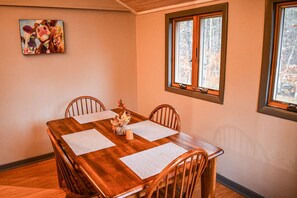 Family Cabin, 2 Bedrooms, Mountain View | In-room dining - Brook Road Cabin (Goshen)