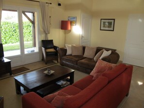 TV, fireplace, DVD player, table football