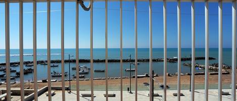 Apartment, 2 Bedrooms, Sea View | Terrace/patio