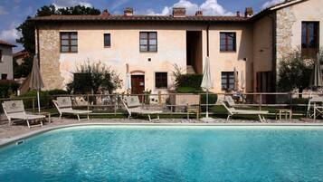 Una piscina riscaldata