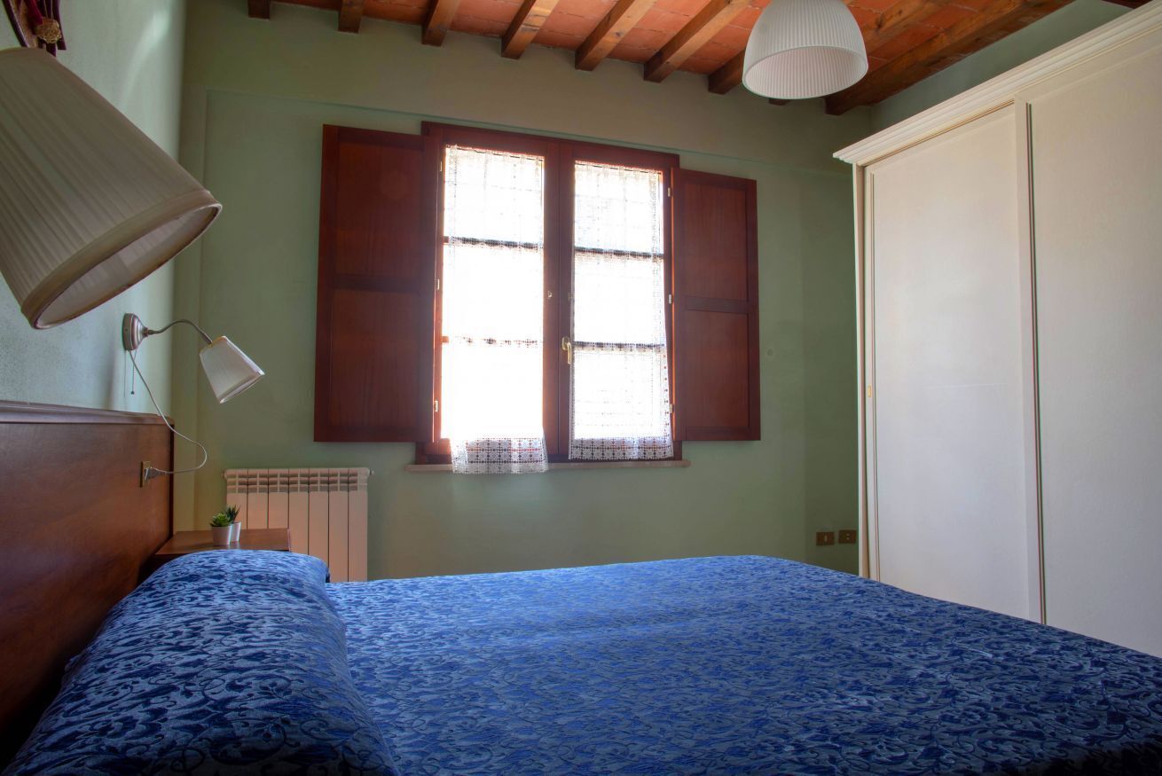 1 chambre, fer et planche à repasser, lit parapluie, Wi-Fi