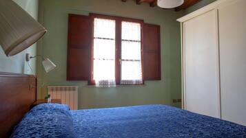 1 chambre, fer et planche Ă repasser, Wi-Fi, draps fournis