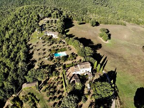 Exterior - Antico Casale- with swimming pool- Apartment for 5 people (Murlo)