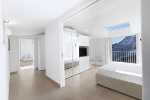 2 chambres, fer et planche Ă repasser, Wi-Fi gratuit, draps fournis