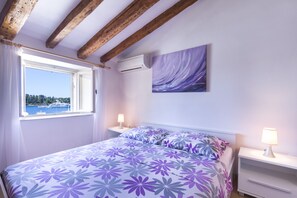 1 bedroom, iron/ironing board, WiFi, bed sheets - "DREAM VIEW APARTMENT" (Rovinj)