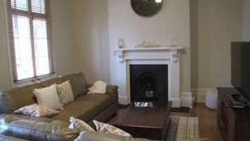 Smart TV, video games, DVD player, books