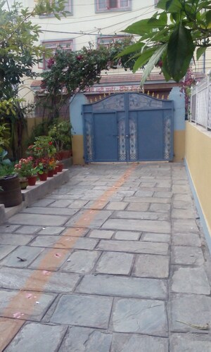 Hermoso apartamento completo en buena ubicación en Katmandú.