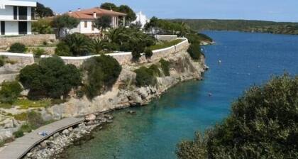 Villa zu vermieten in Menorca mit privatem Pool, geschlossenem Garten und Klimaanlage