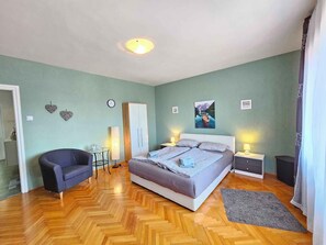 2 bedrooms, WiFi