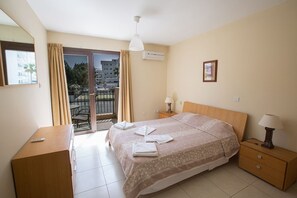 2 habitaciones, tabla de planchar con plancha y wifi 