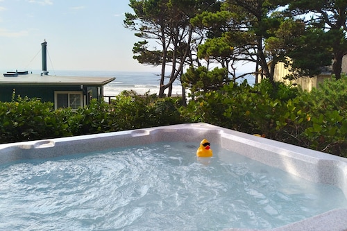 Nye Beach, Newport, lähellä kaikkea!