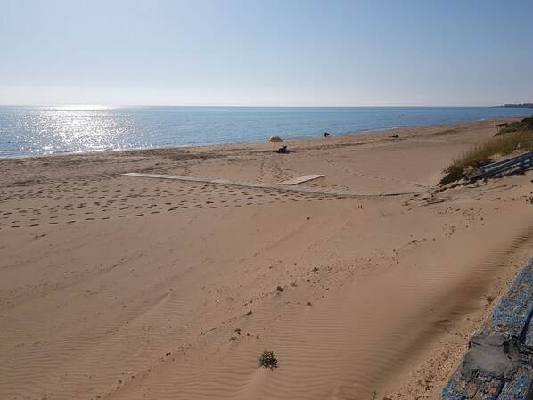 Beach - Sun sea and fun (Scoglitti)