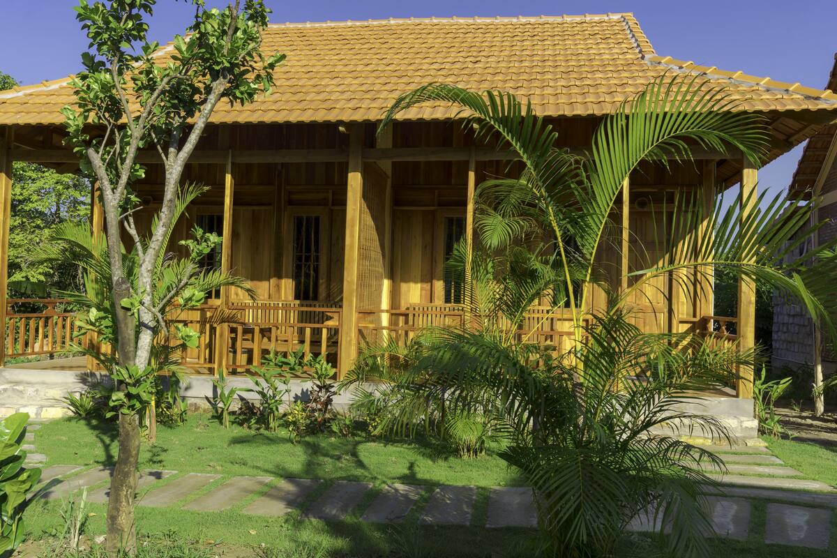 Bungalow Family Chalet | Bộ đồ giường cao cấp, minibar, bàn