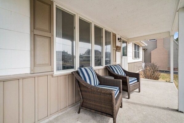 Terrace/patio - ⭐️The Lucky 7 Beach House⭐️Water view⭐️4 bedroom⭐️ (Brigantine)