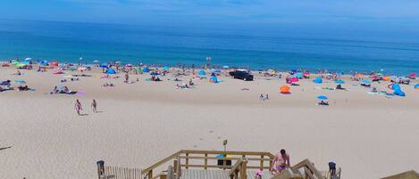 Beach nearby, sun loungers