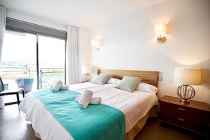 3 chambres, fer et planche Ă repasser, lit parapluie, Wi-Fi gratuit