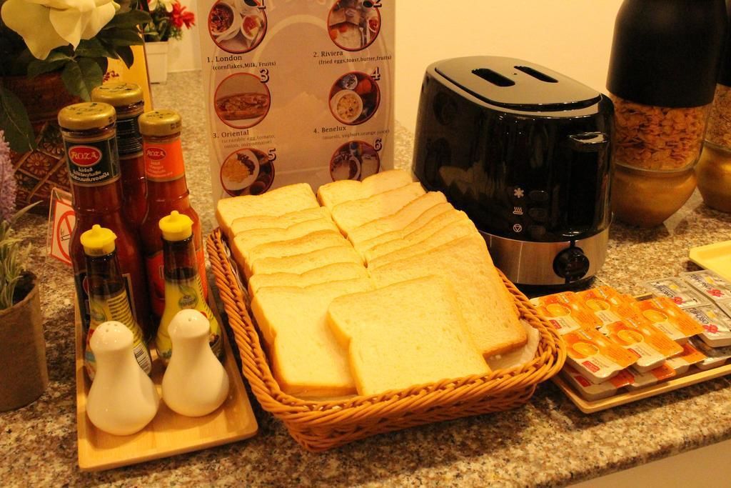 Daily English breakfast (USD 3 per person)