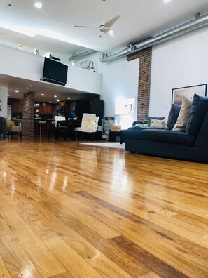 TV connectée, chaîne hi-fi