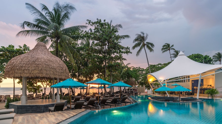 Centara Ao Nang Beach Resort & Spa Krabi