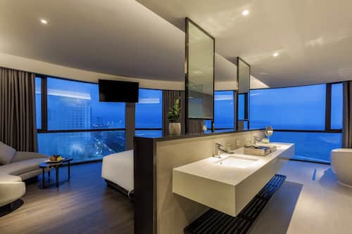 Minibar, in-room safe, individually furnished, soundproofing
