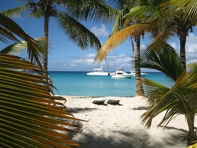 2 Bedroom, 2 Bath Ground Level Condo