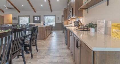 Vacation home with great amenities!