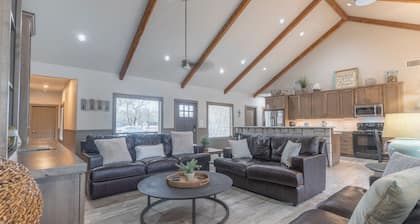 Vacation home with great amenities!