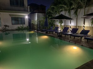 Indoor pool, outdoor pool