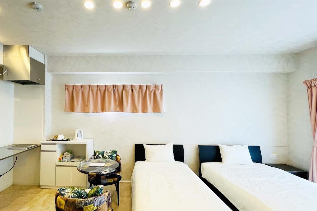 Individually decorated, free WiFi, bed sheets