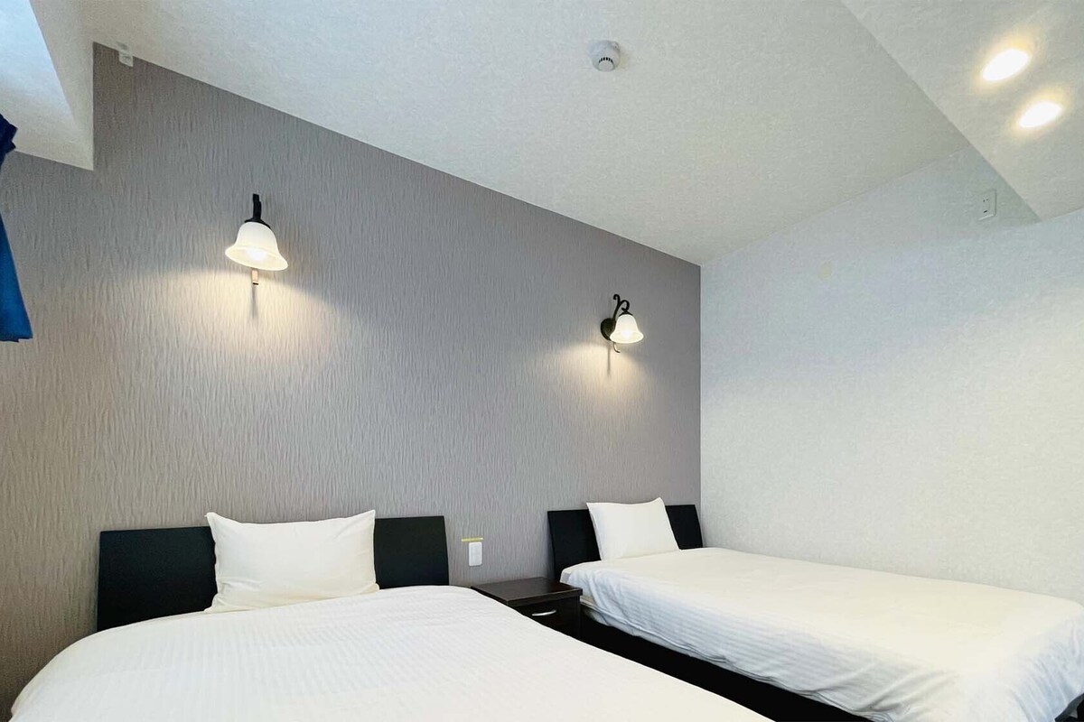 WiFi (free), individually decorated, bed sheets