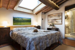 2 bedrooms, in-room safe, desk, iron/ironing board - Casale apartment 3 km from Rigomagno, Siena (Rigomagno)