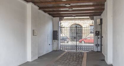 The Stables: Fabulous stylish flat in Merchant City & Parking