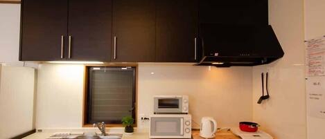 Private Vacation Home | Private kitchenette