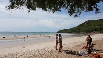 Sun-loungers