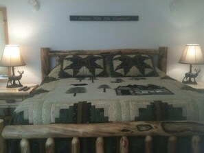 4 chambres, fer et planche à repasser, accès au Wi-Fi (inclus)