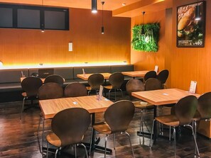 Cafe - Hotel Livemax Tokyo Ayase Ekimae (Tokyo)